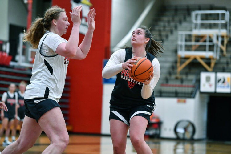 Penguins are taking underdog mentality as workouts begin